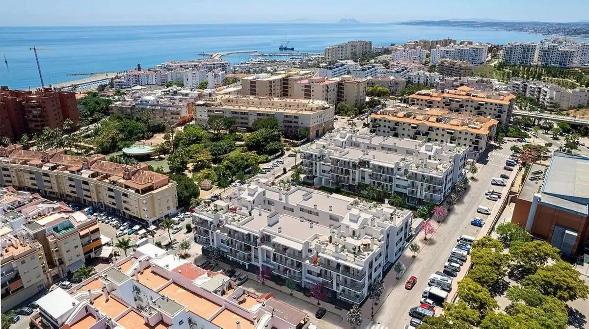 Apartament amb piscina en venda a Estepona Pueblo, imagen 17