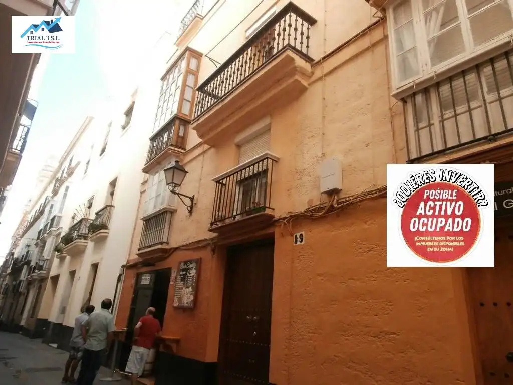 Vista exterior de Piso en venta en Cádiz
