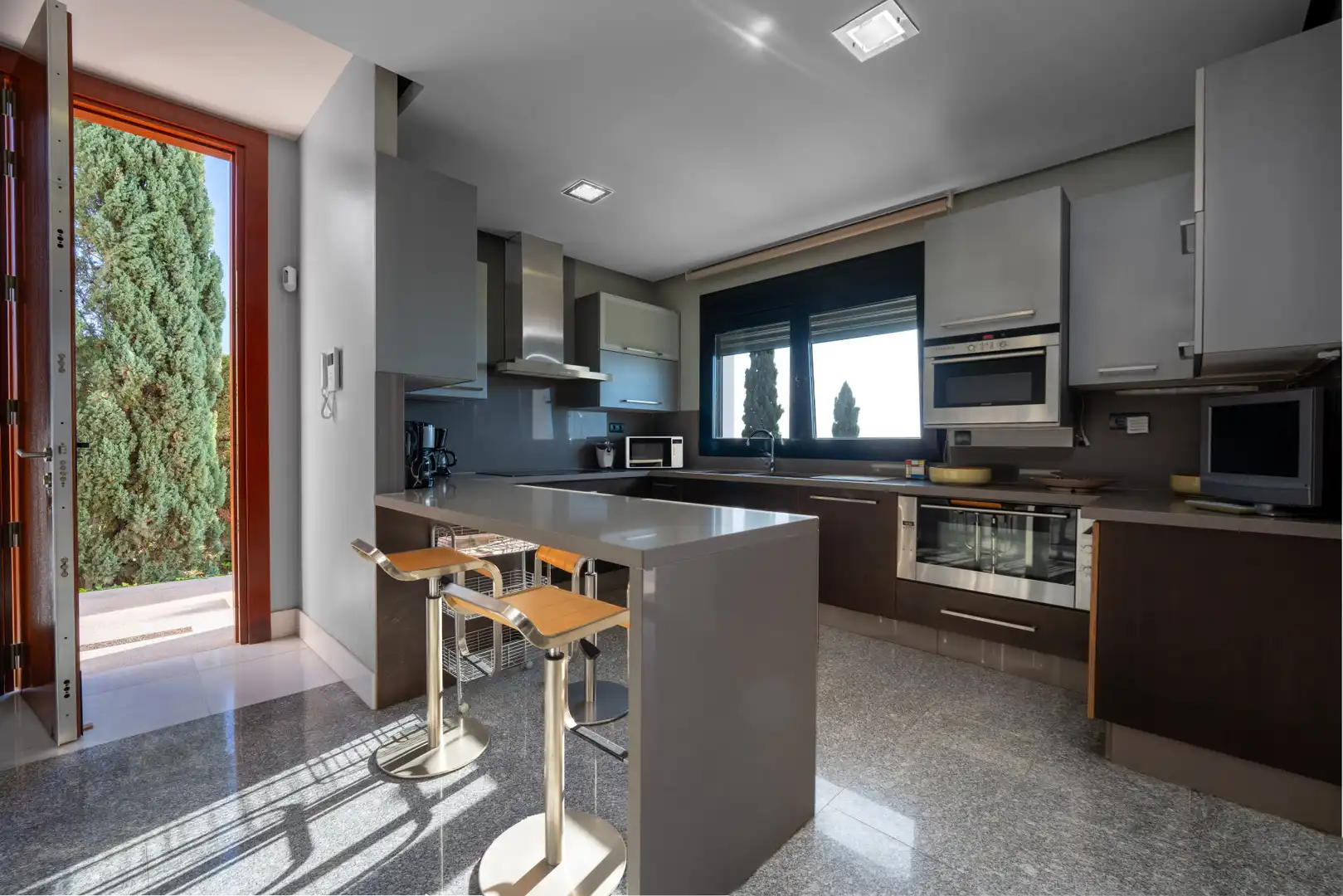 Maison avec terrasse à vendre à Río Real - Los Monteros, imagen 9