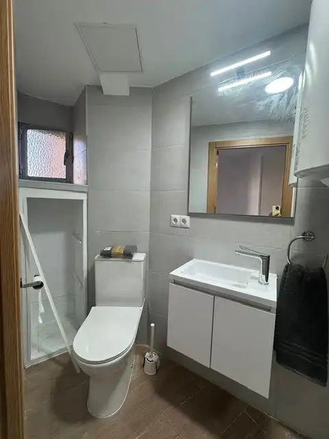 Bathroom of Flat for rent in Alcoy / Alcoi  with Furnished