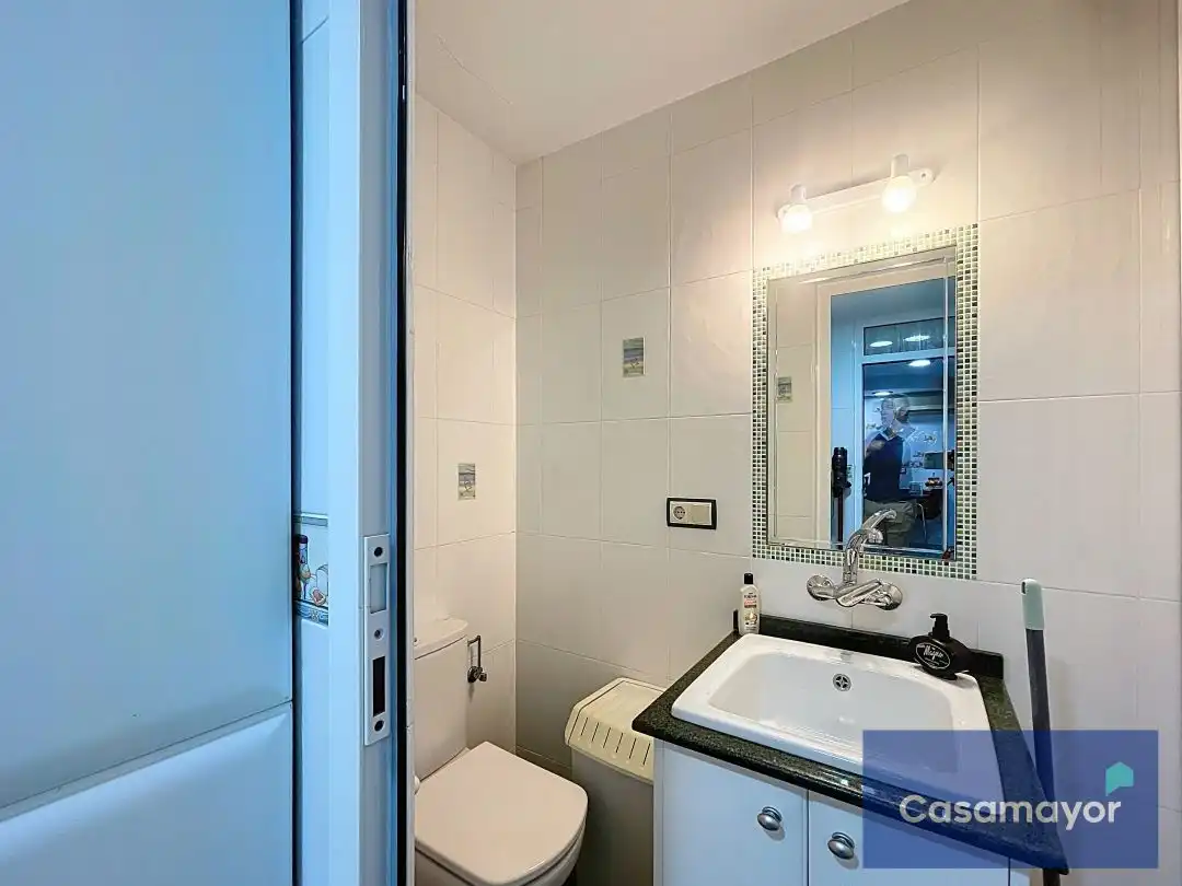 Baño de Piso en venta en Alicante / Alacant con Aire acondicionado y Calefacción