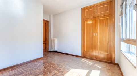 Foto 5 von Wohnung mieten mit Kaufoption in Calle de la Isla de Ons, 10, Peñagrande, Madrid Capital