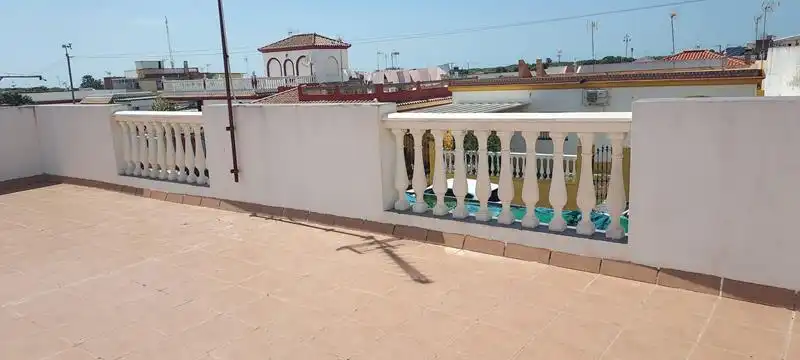 Terrassa de Casa o xalet en venda en Chipiona amb Terrassa