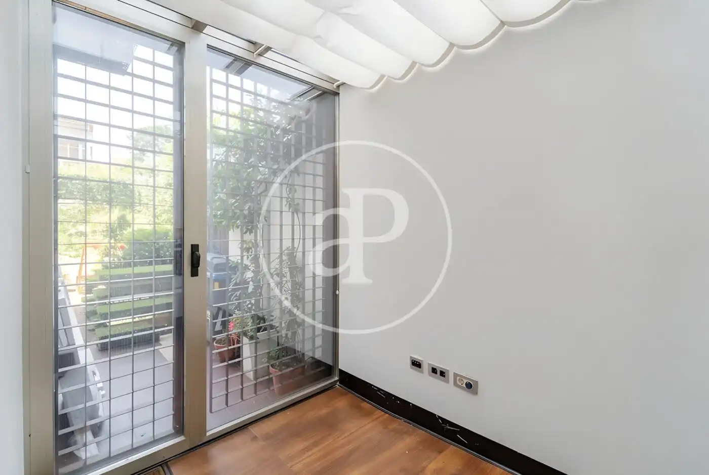 Houses for rent in Madrid  with Air Conditioner, Heating and Private garden