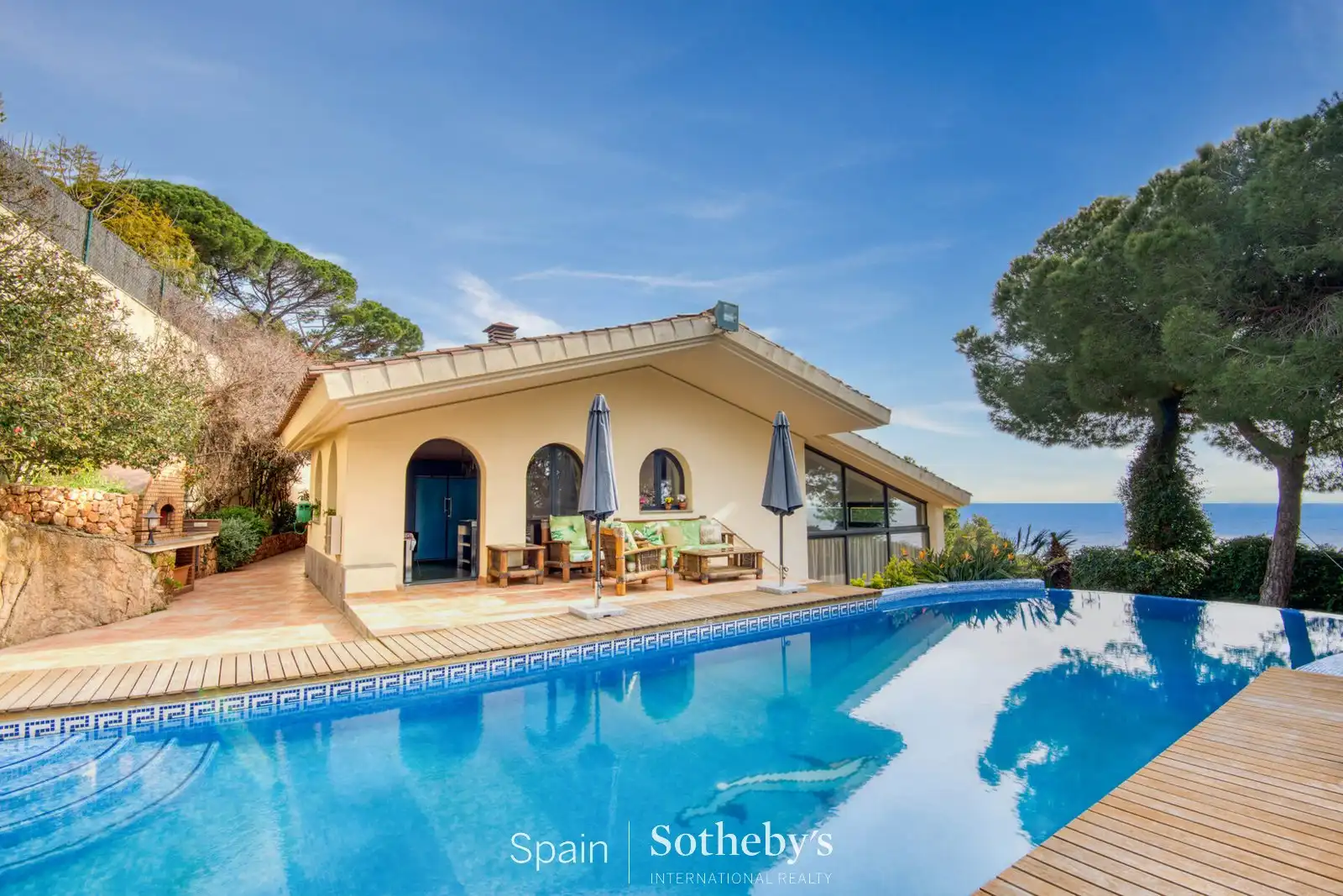 Casa amb piscina en venda a Carrer Horitzo, imagen 5