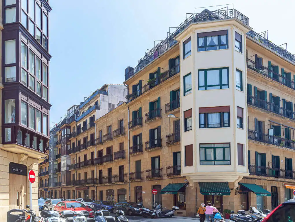 Exterior view of Flat for sale in Donostia - San Sebastián   with Heating and Balcony
