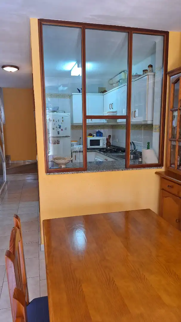 Küche von Einfamilien-Reihenhaus zum Verkauf in Torredembarra mit Heizung, Privatgarten und Terrasse