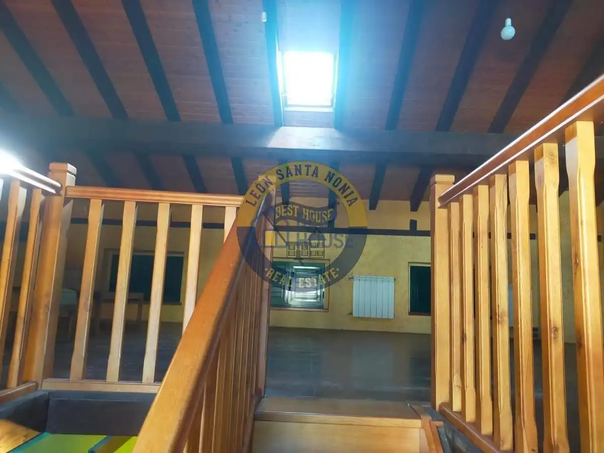 Finca rústica en venta en Boca de Huérgano con Calefacción, Parquet y Amueblado