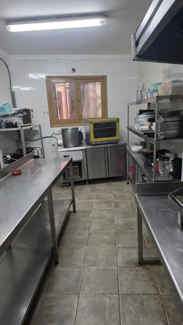Cocina de Local en venta en Madridejos con Aire acondicionado