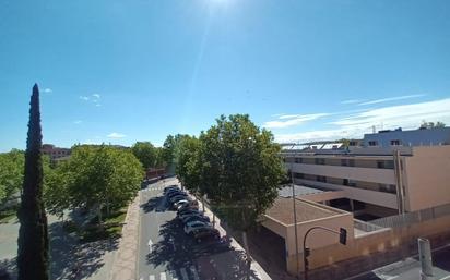 Exterior view of Flat for sale in Salamanca Capital  with Terrace and Balcony