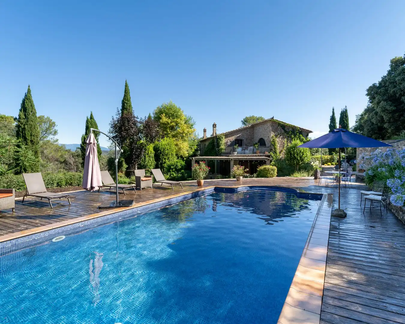 Piscina de Finca rústica en venta en Esponellà con Calefacción, Jardín privado y Terraza