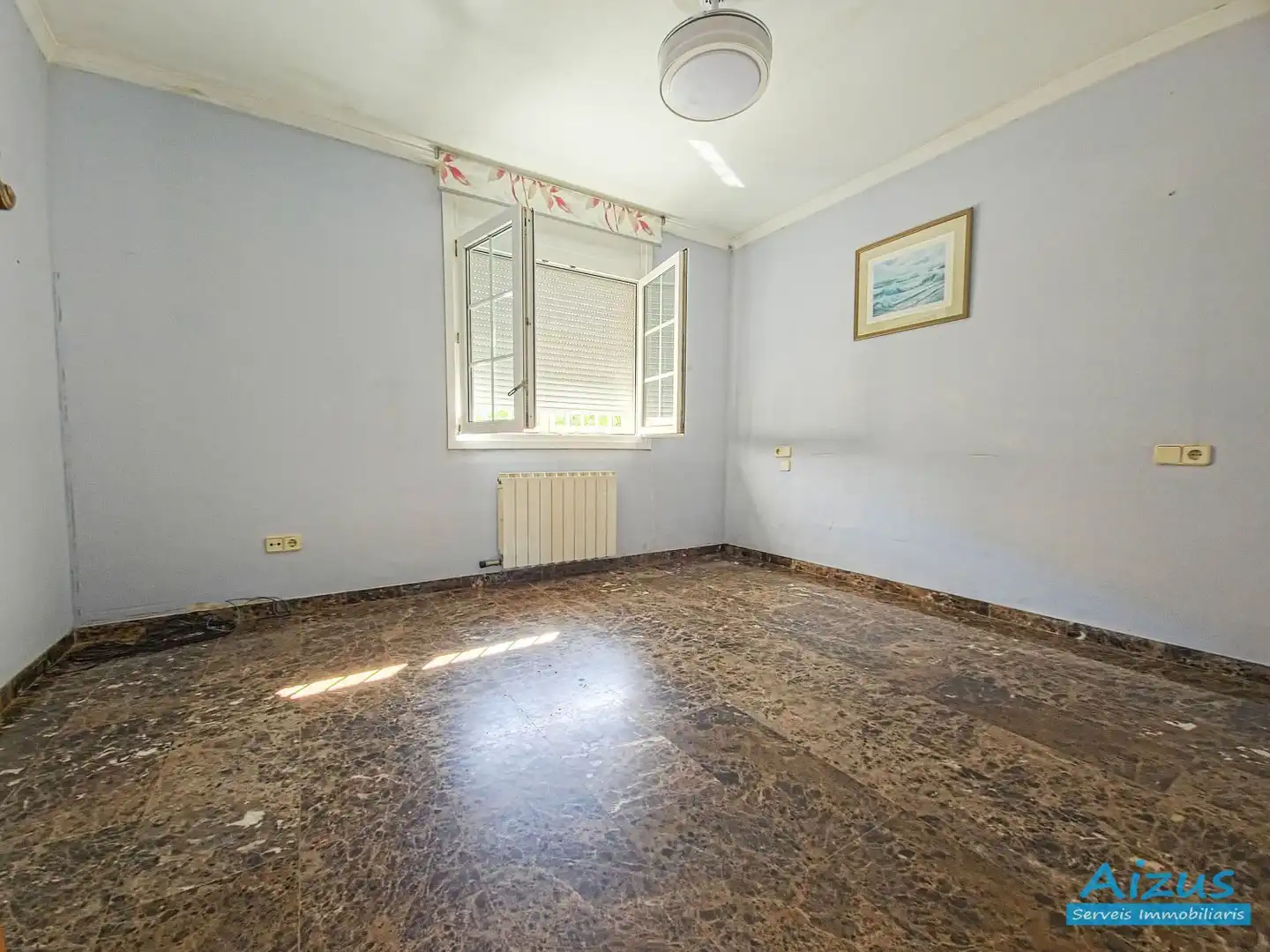 Dormitori de Casa o xalet en venda en Cerdanyola del Vallès amb Aire condicionat, Calefacció i Jardí privat