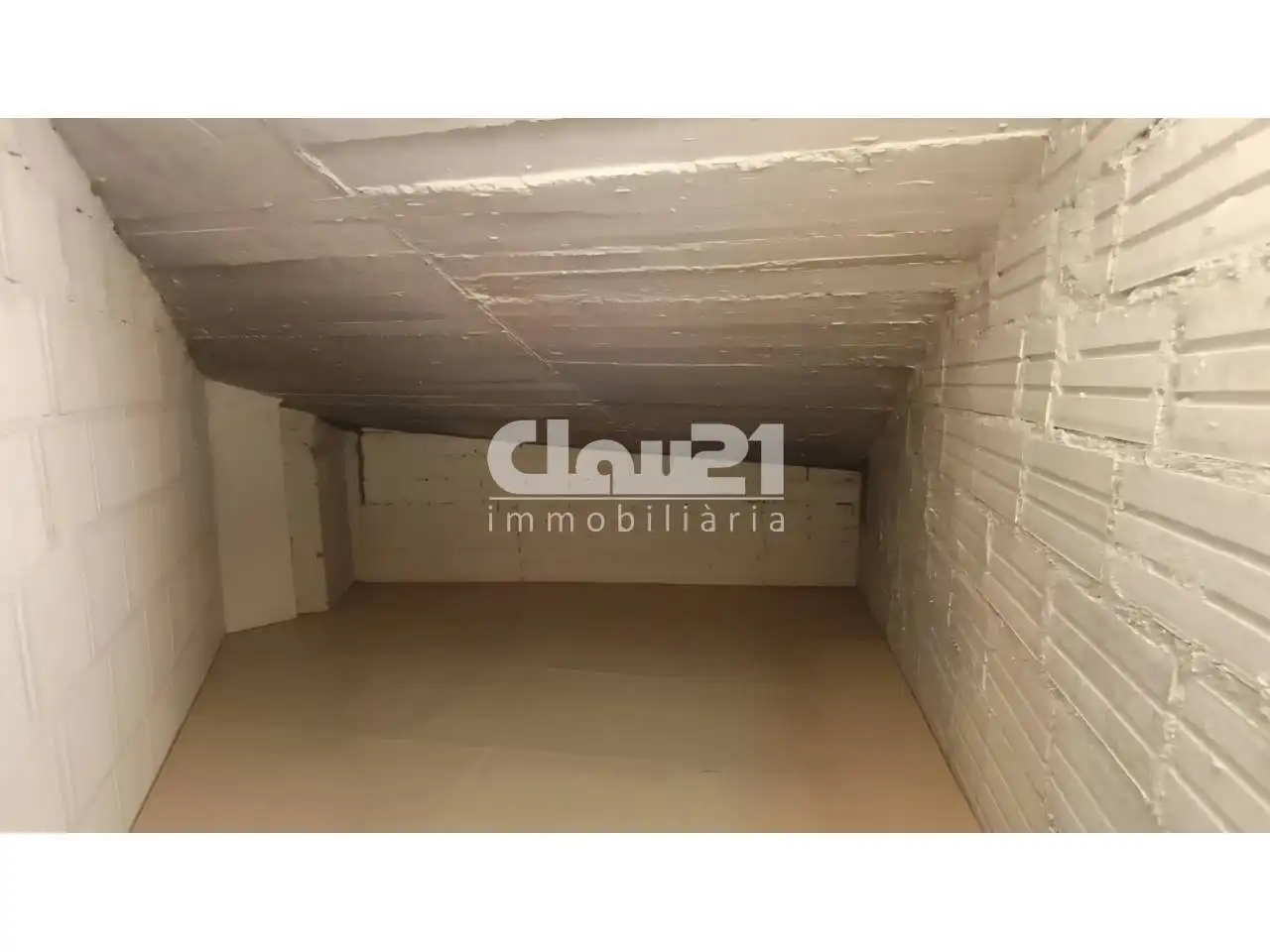 Duplexes for sale in Gironella  with Air Conditioner, Heating and Parquet flooring