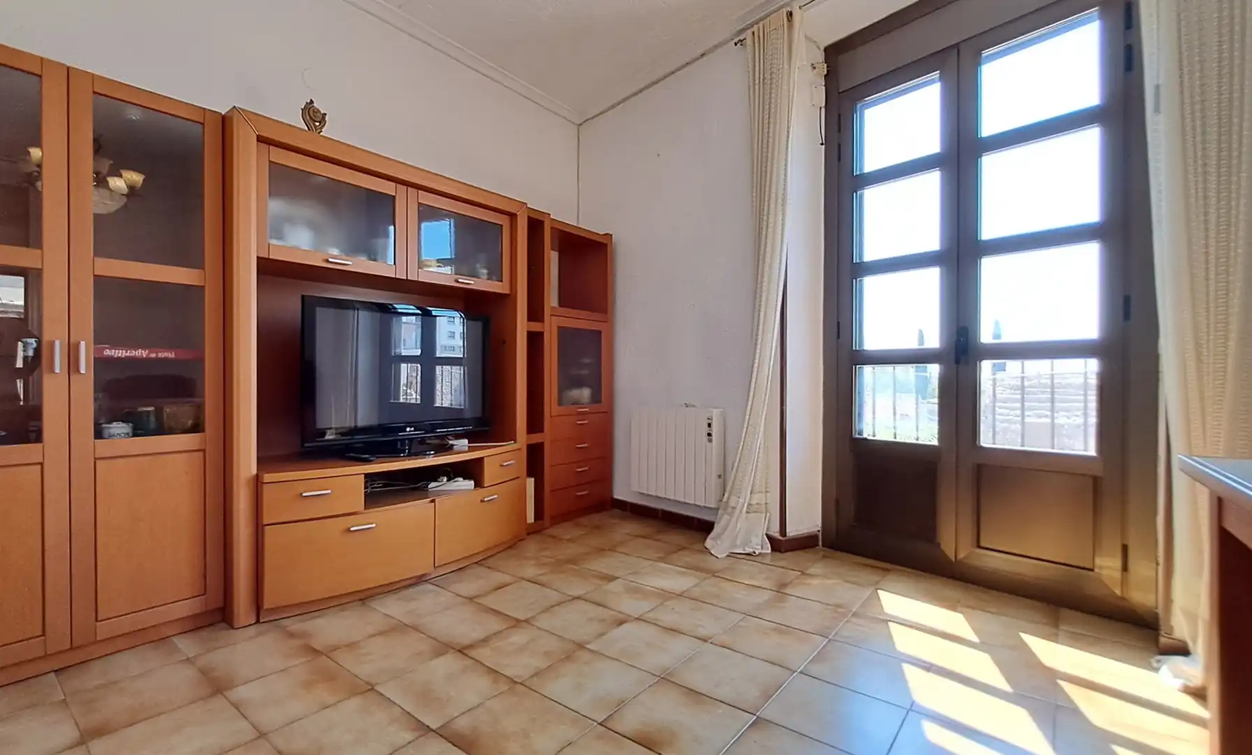 Sala d'estar de Pis en venda en Tarragona amb Forn i Balcó