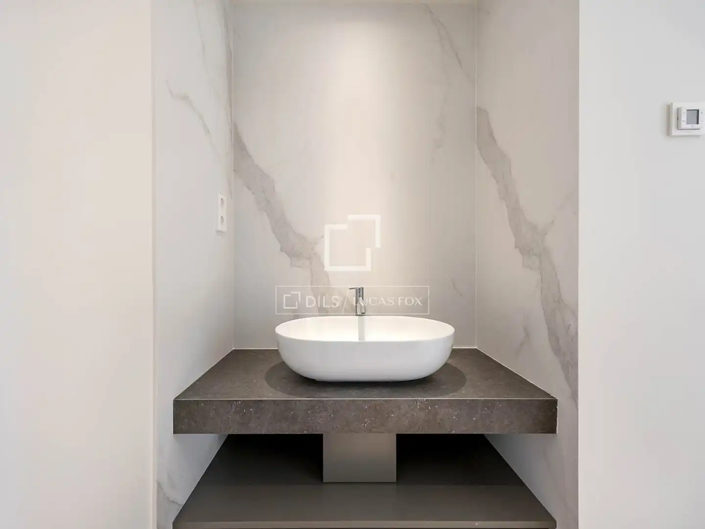 Baño de Piso en venta en Barcelona con Aire acondicionado, Terraza y Piscina