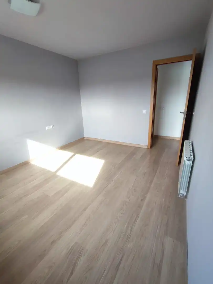 Habitación de Piso en venta en Sant Celoni con Calefacción y Trastero