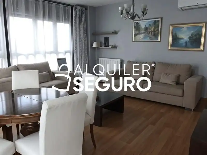 Piso de alquiler en Alcaravea , Saucar - Zarzuela