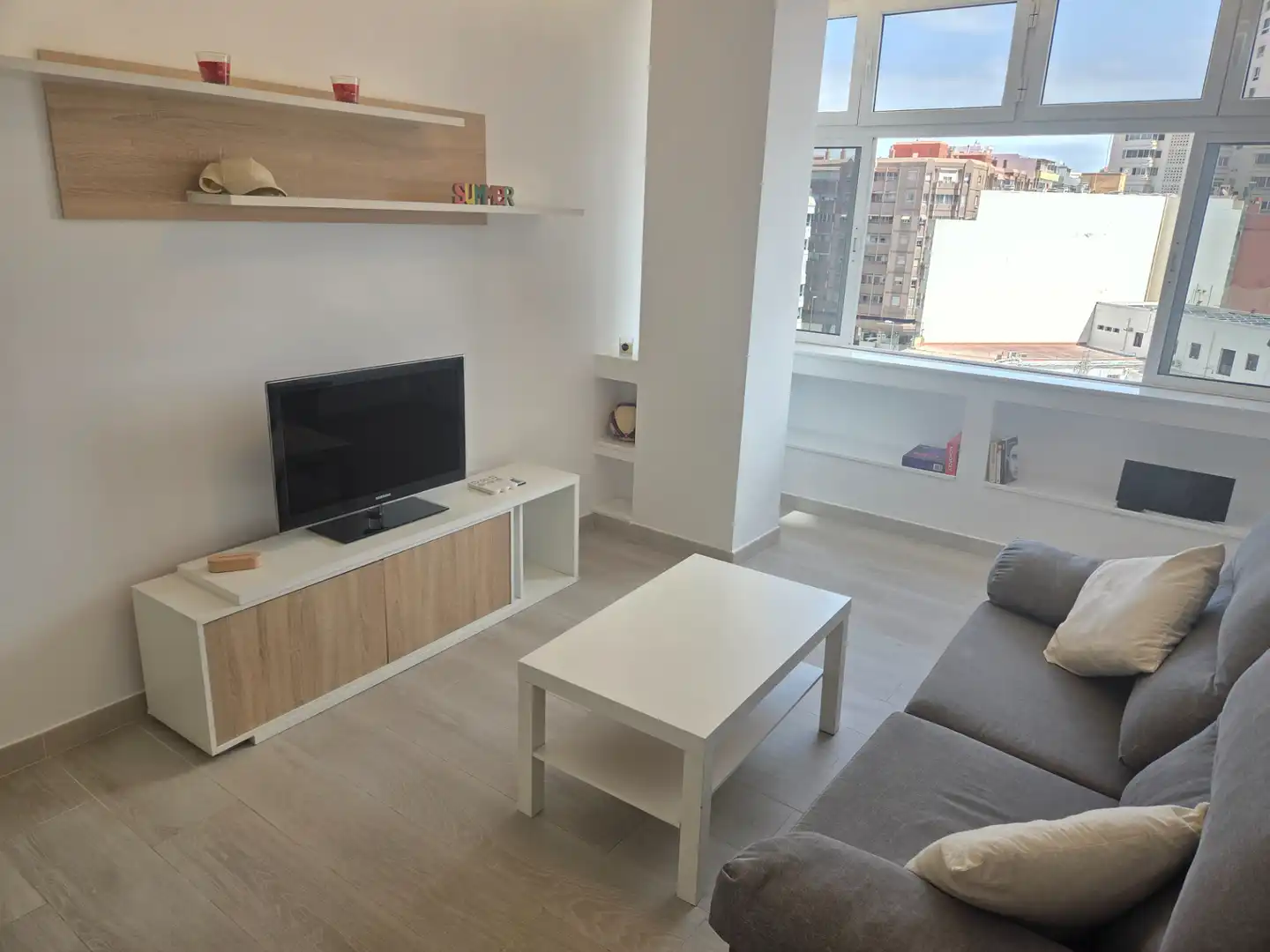 Living room of Flat for sale in Las Palmas de Gran Canaria  with Furnished, Oven and Washing machine