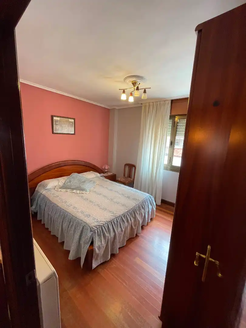 Habitación de Piso en venta en Barakaldo  con Calefacción, Parquet y Amueblado