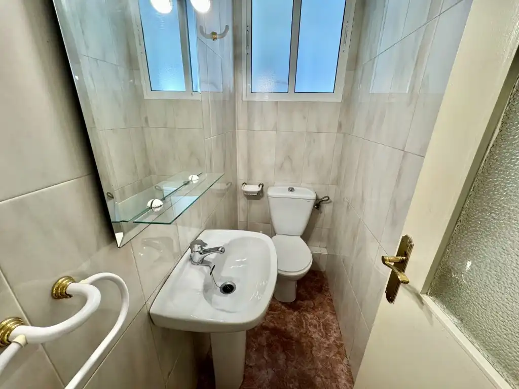 Wohnung zur Miete in Calle Infanta Doña Maria, Ciudad Jardín - Zoco