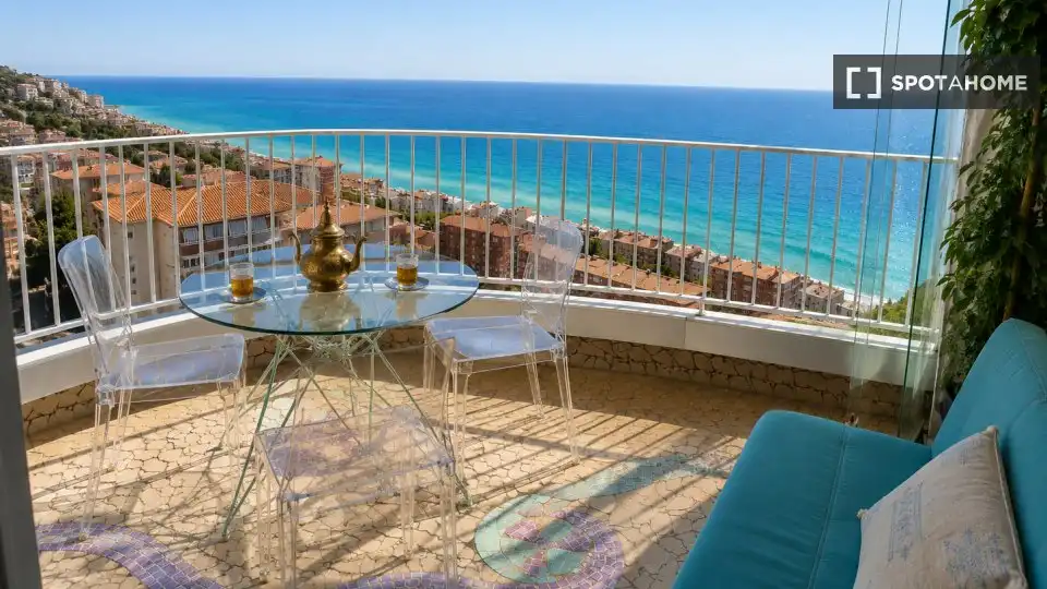 Terraza de Piso de alquiler en Montgat con Aire acondicionado, Calefacción y Amueblado