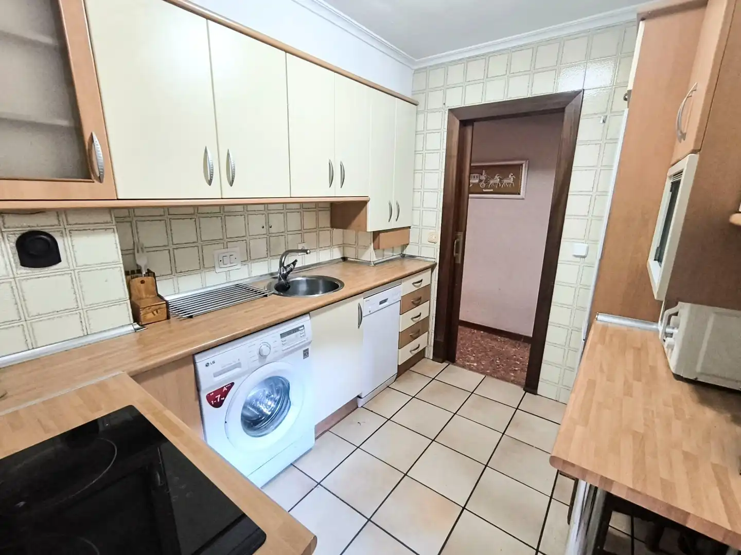 Kitchen of Flat for sale in Zaragoza  with Air Conditioner, Heating and Terrace