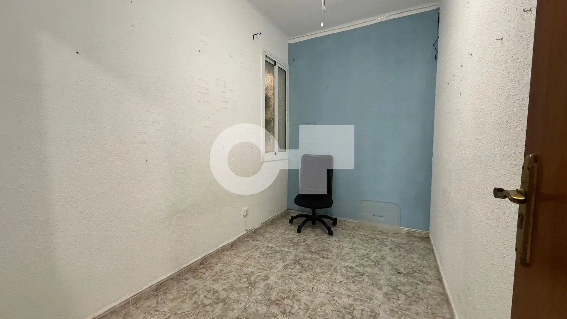 Wohnung zum Verkauf in Barcelona mit Heizung, Möbliert und Alarm