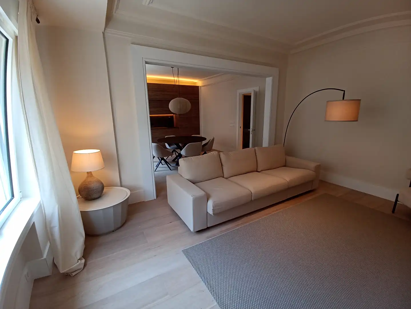 Flat for rent in Calle Asturias, Parque San Francisco - Uría
