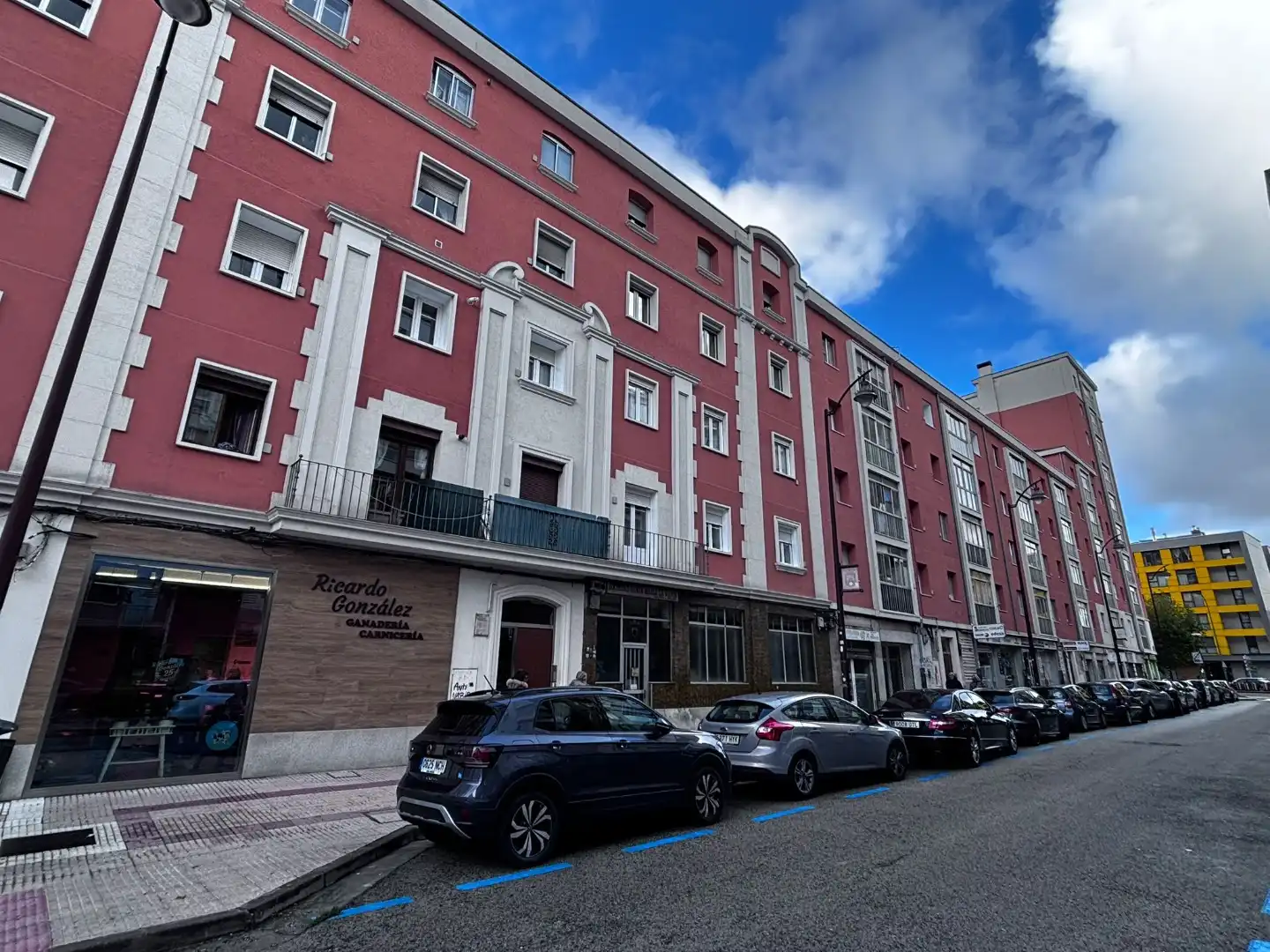 Pis amb ascensor en venda a Calle Calzadas