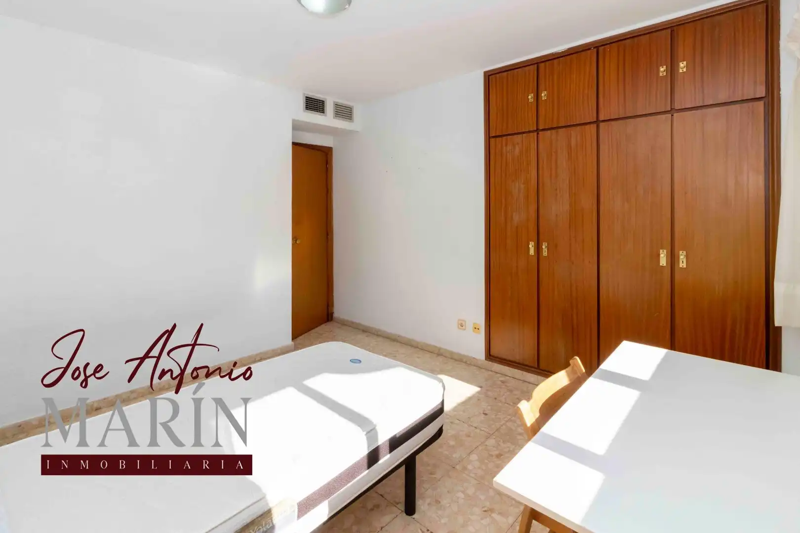 Habitación de Piso en venta en Badajoz