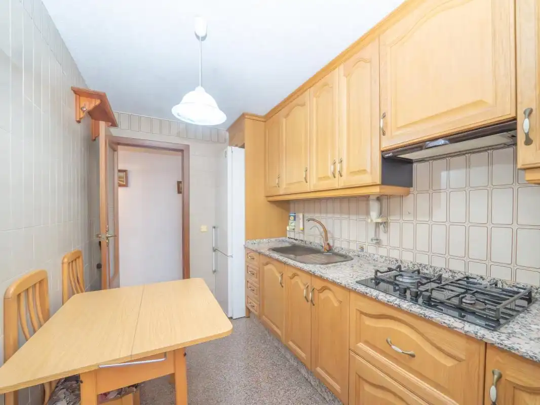 Cuina de Pis en venda en Alicante / Alacant amb Calefacció, Terrassa i Traster