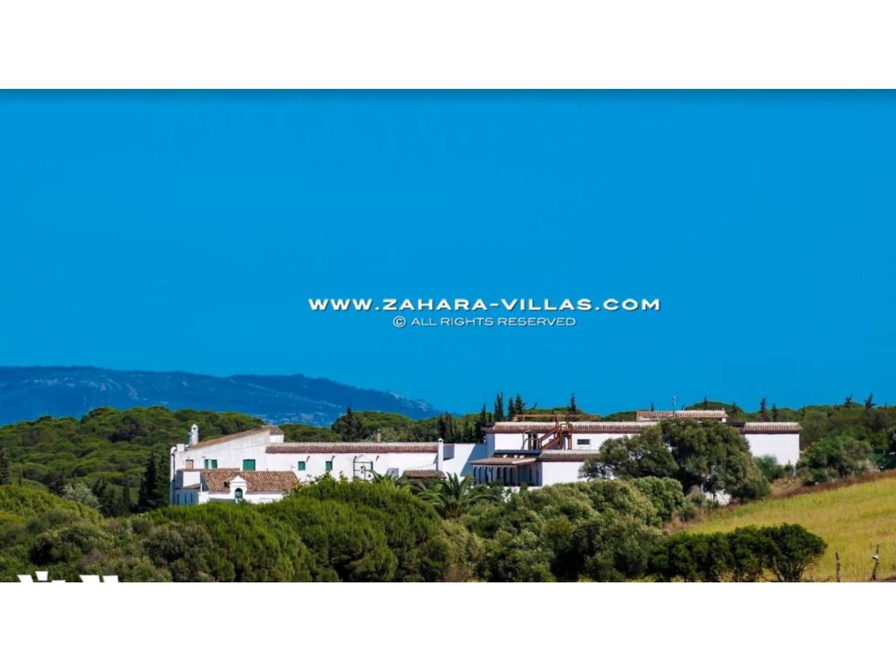 Exterior view of House or chalet for sale in Barbate  with Air Conditioner, Private garden and Terrace