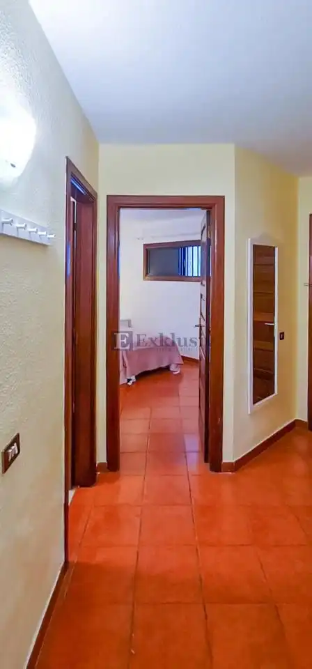 Ground floor for sale in Ámsterdam, Los Cristianos