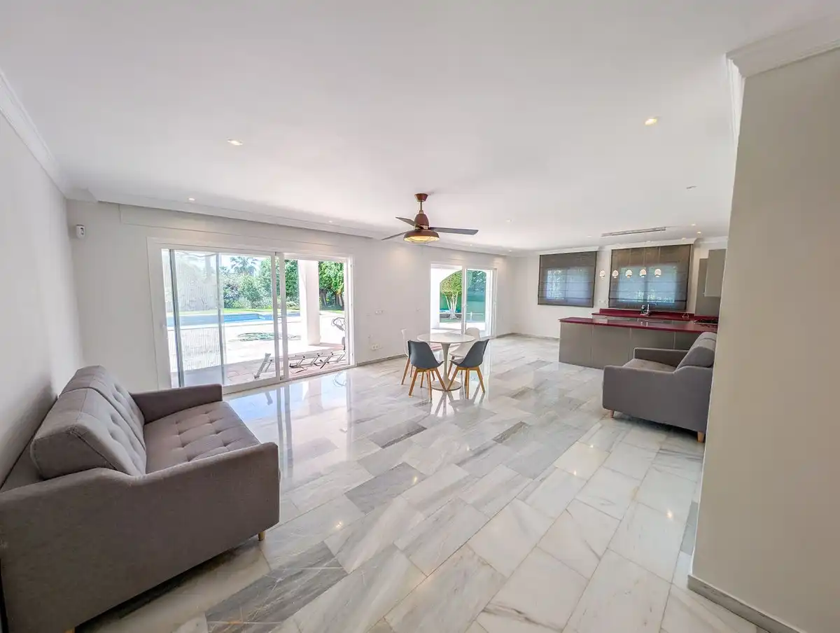 Casa a schiera in vendita a Nueva Andalucía, imagen 5
