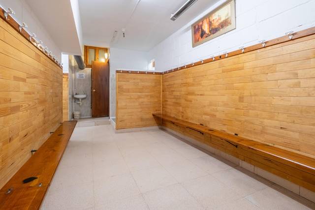 Local comercial en Venta en Calle DONOSTIA en Iztieta - Olibet - Etxeberrieta