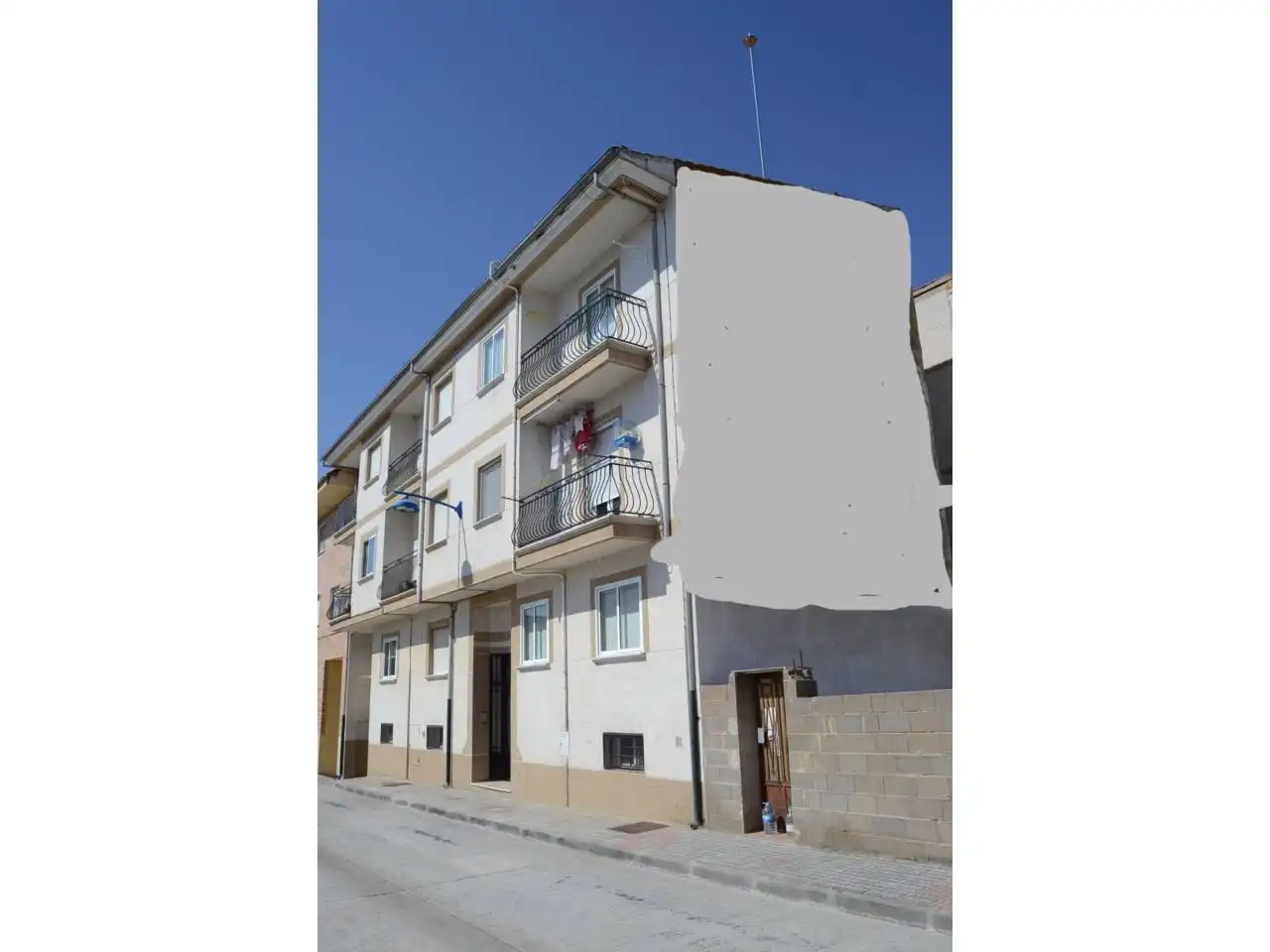 Vista exterior de Piso en venta en Ciudad Rodrigo con Calefacción, Trastero y Amueblado