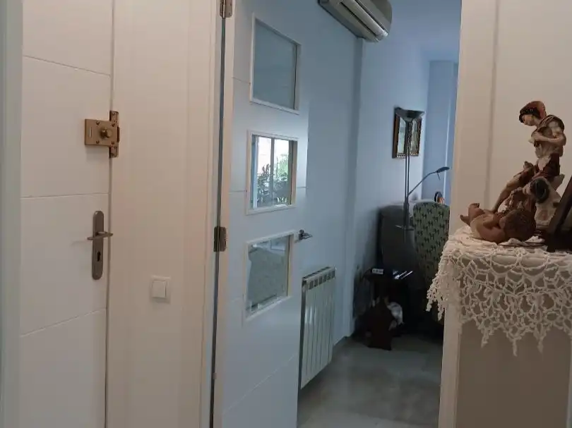 Flat with lift for sale in Costa i Cuxart 23, imagen 2