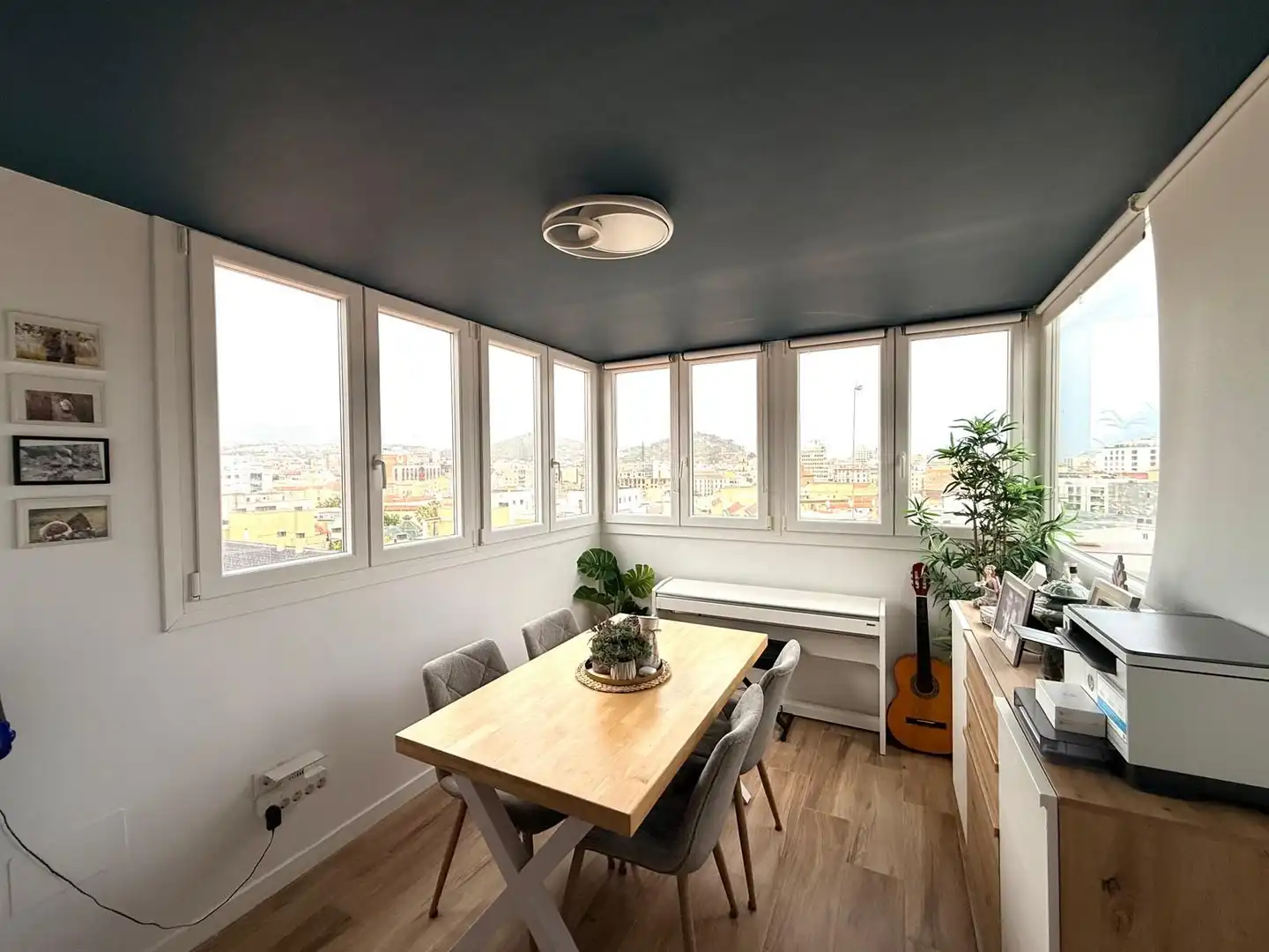 Appartamento con terrazza in vendita a Calle Armengual de la Mota, imagen 2