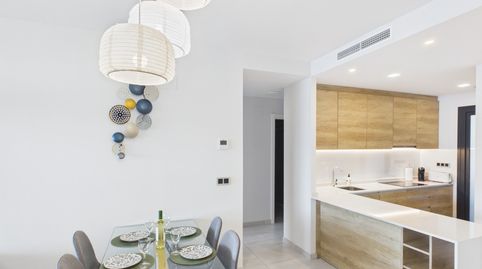 Foto 4 von Wohnung zur Miete in Av. República Argentina, Playa Poniente, Benidorm