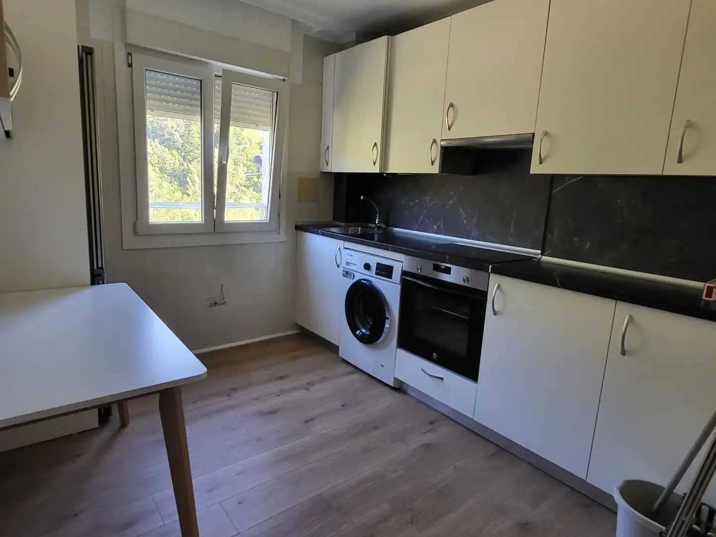 Flat for sale in Güeñes, Bizkaia