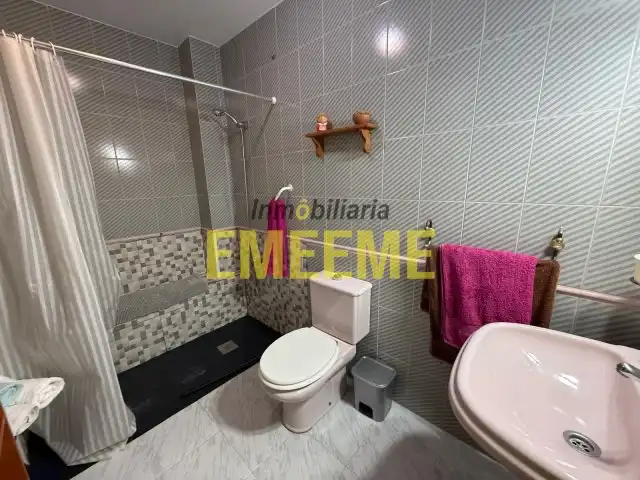 Baño de Piso de alquiler en Ronda con Amueblado