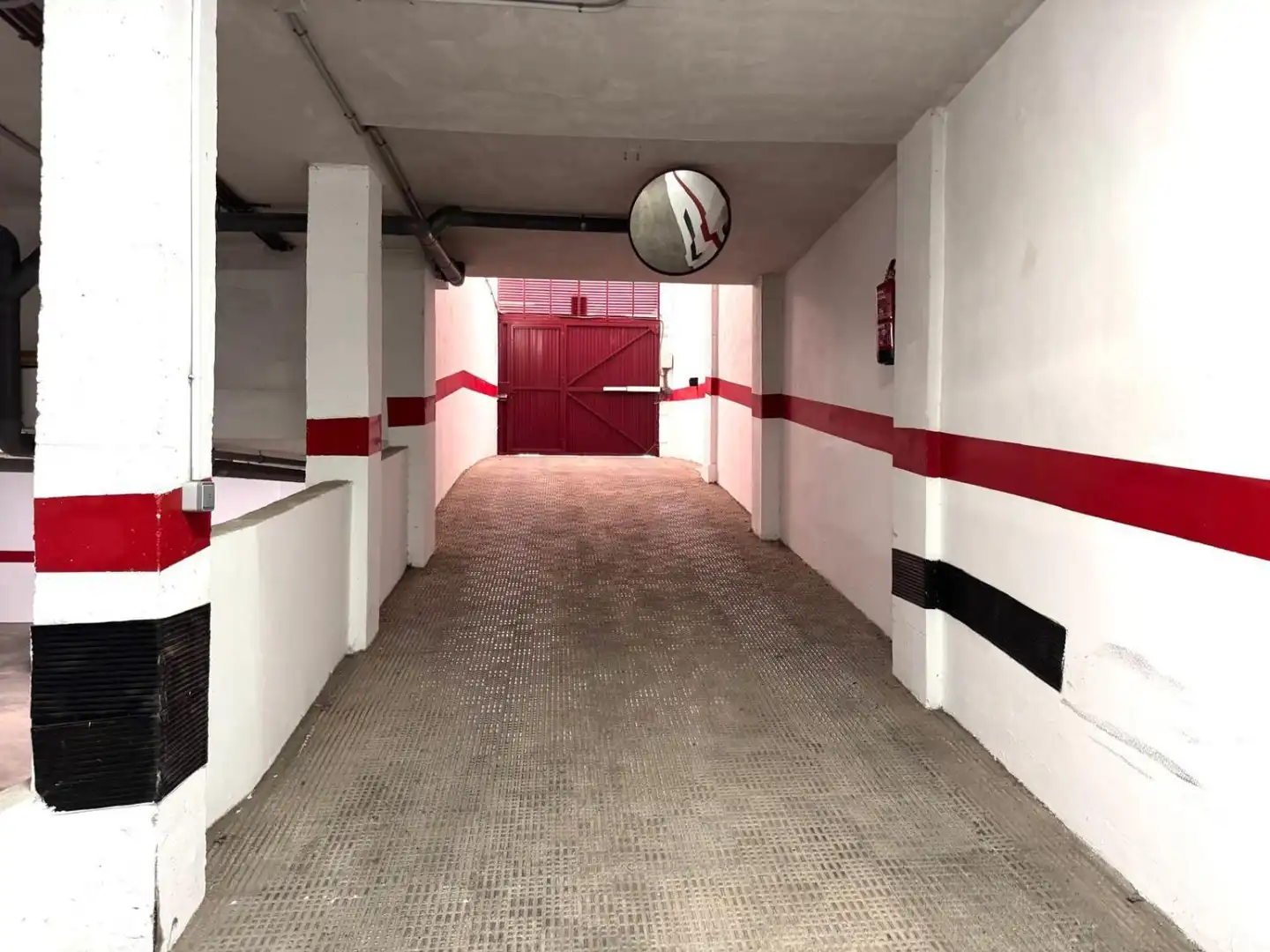 Parking de Piso en venta en Orihuela con Aire acondicionado y Trastero