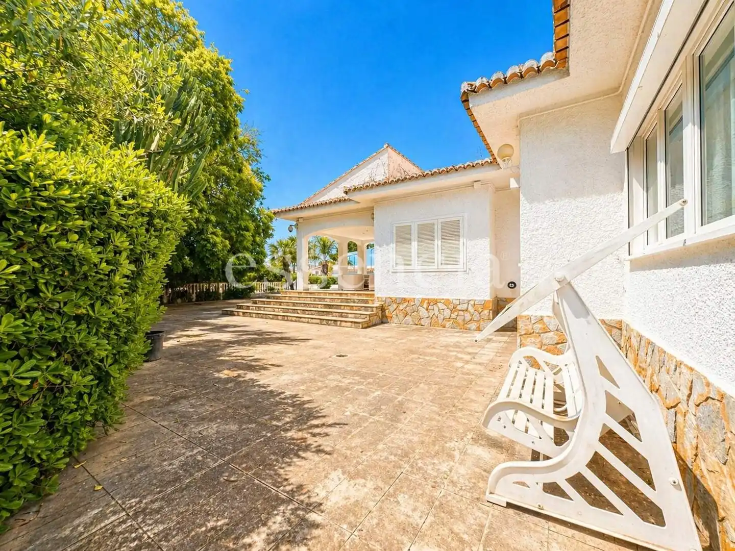 Exterior view of Houses for sale in Gandia  with Terrace, Swimming Pool and Balcony