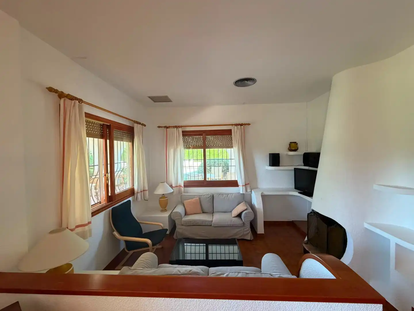 Living room of Houses for sale in Torrent  with Air Conditioner, Heating and Terrace