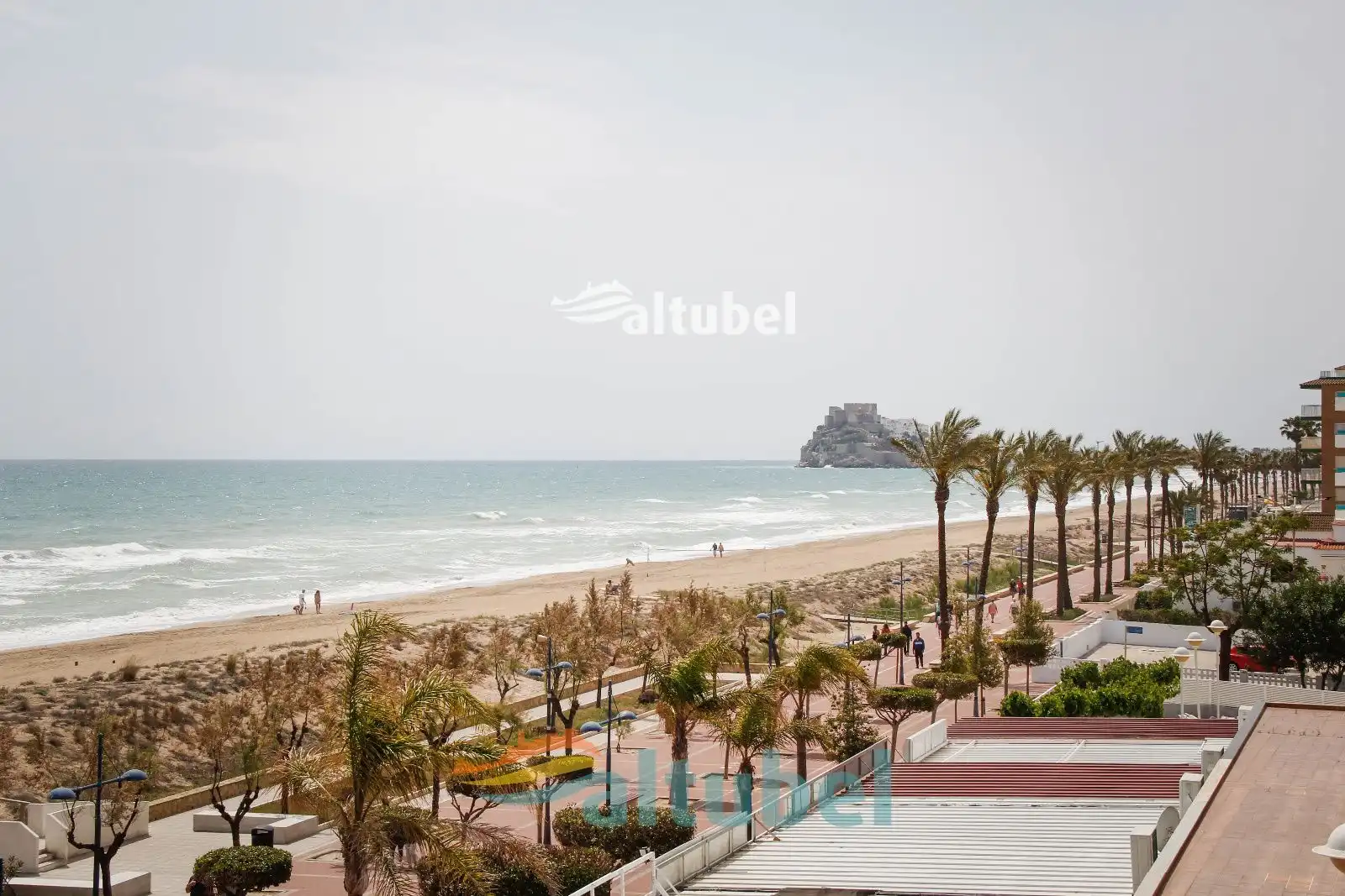 Apartament amb piscina en venda a Valencia
