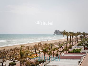 Apartament amb piscina en venda a Valencia