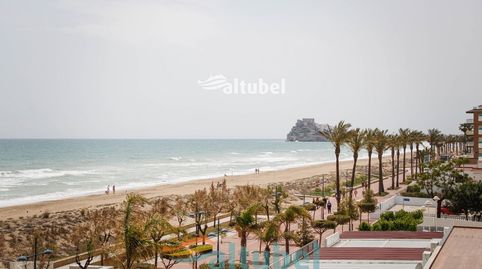Apartamento con parking frente al mar