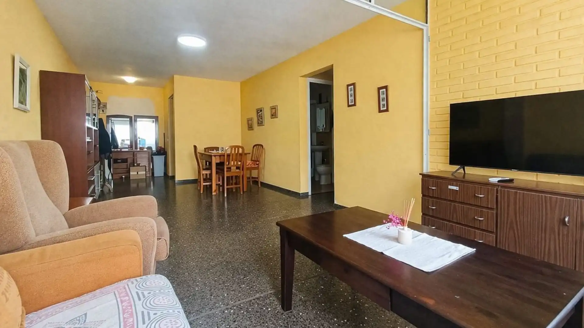 Living room of Flat for sale in Alicante / Alacant  with Air Conditioner and Furnished
