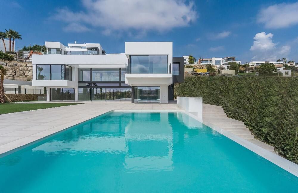Piscina de Casa o xalet de lloguer en Benahavís amb Aire condicionat, Jardí privat i Terrassa
