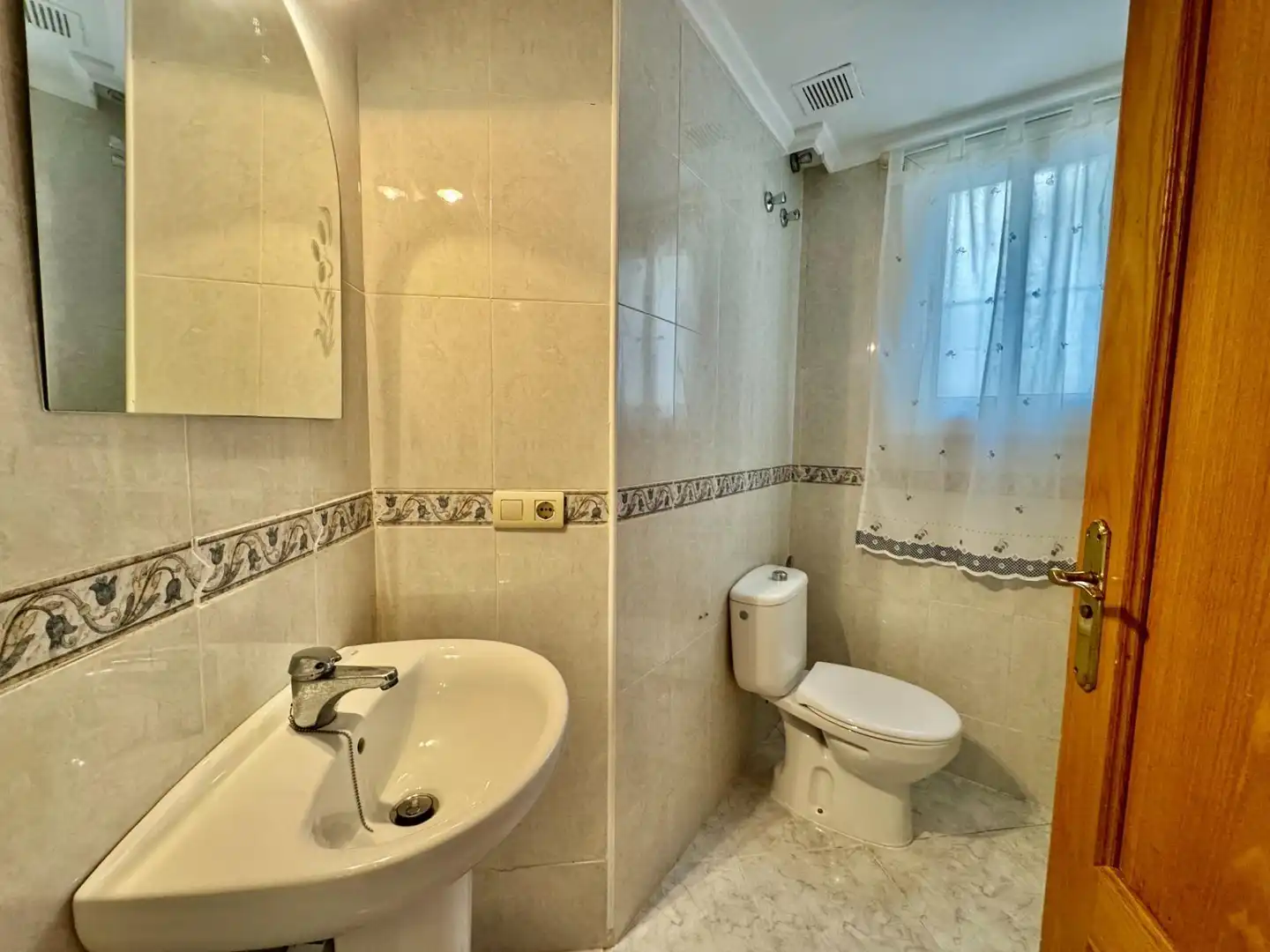 Bany de Apartament en venda en Torrevieja